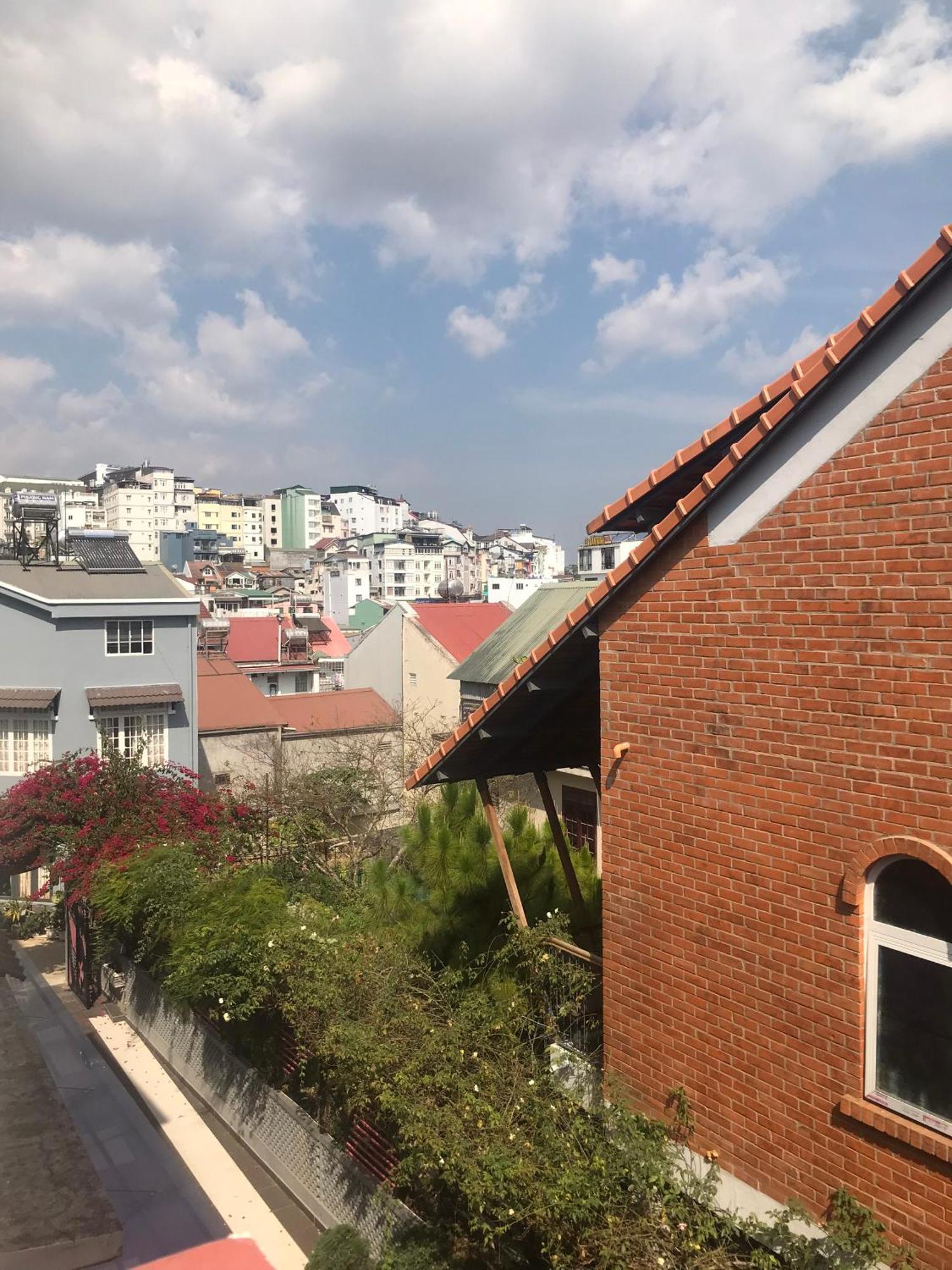 Lovely House Dalat Exteriör bild